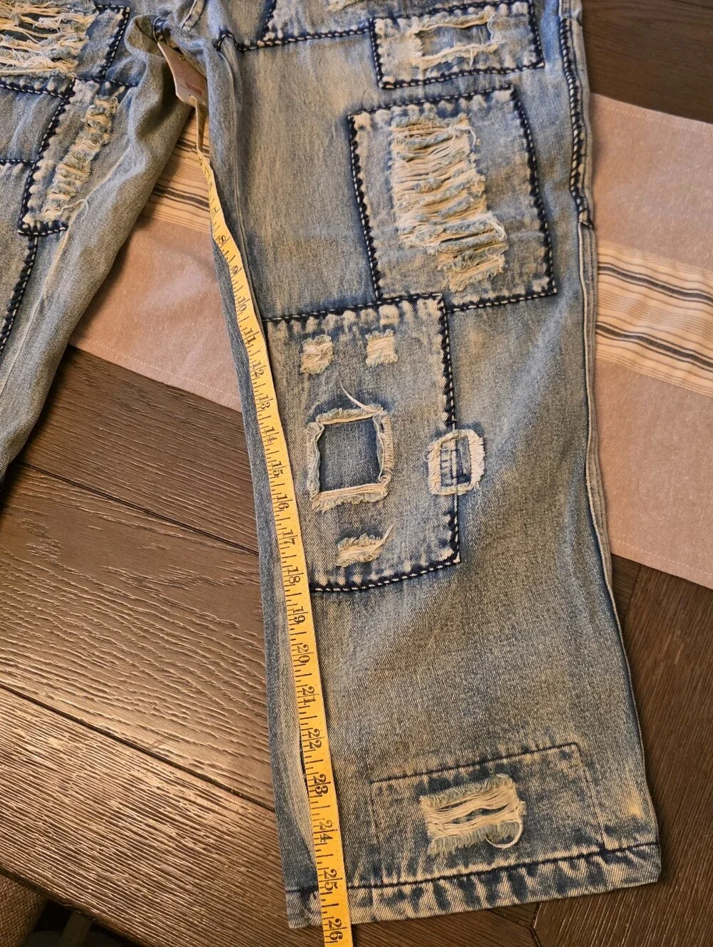NWT Blue Velvet Boutique Baggy Distressed Patchwork Boho Hippie Festival Jeans L